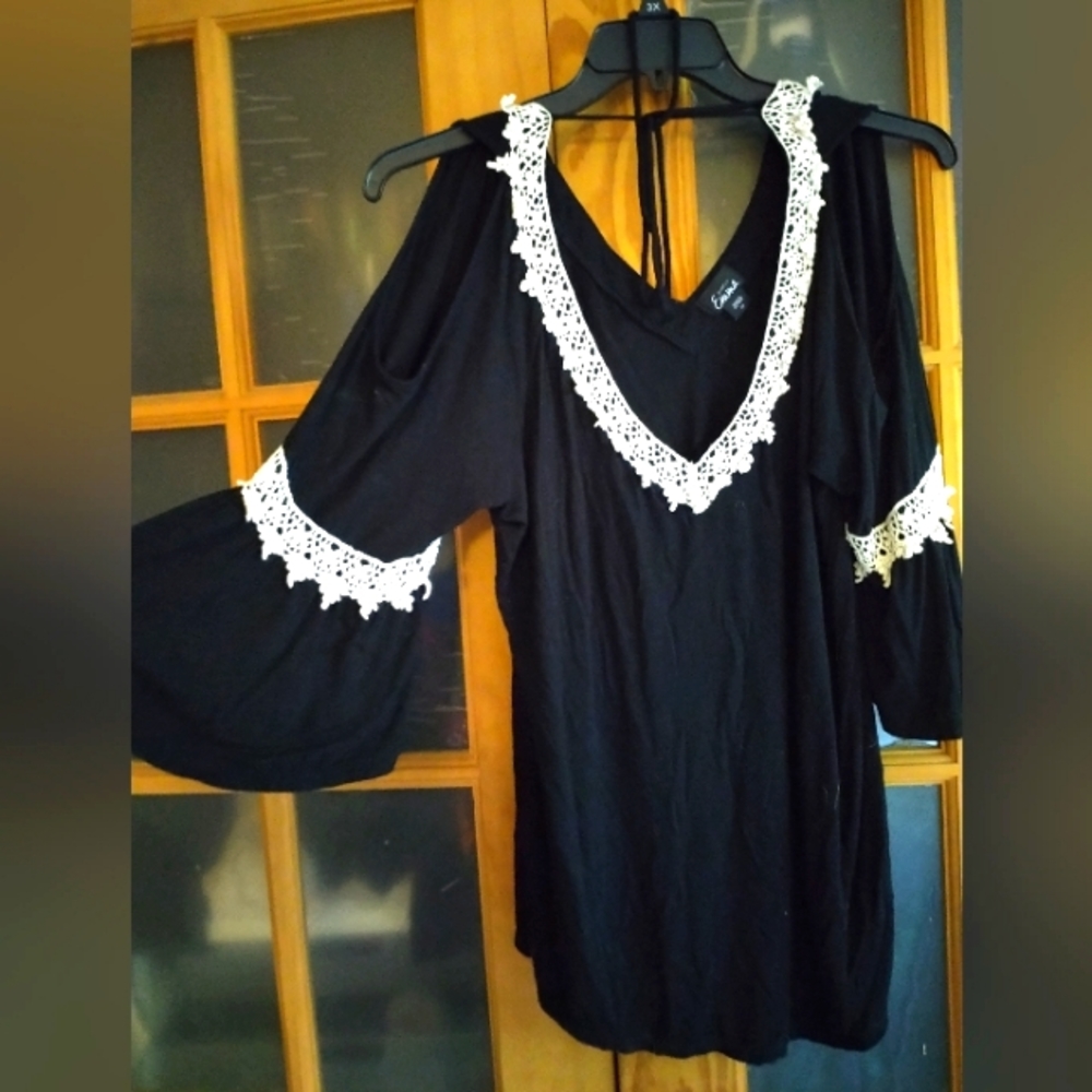 Flowy top